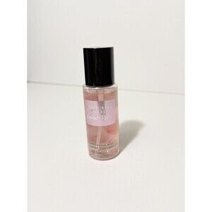 Victoria's Secret Fragrance Mist Perfume Spray Velvet Petals 75mL